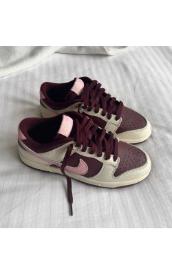 Dunk Bordo Pembe 